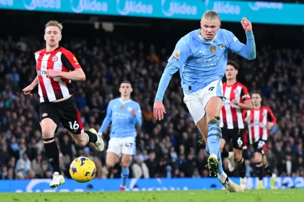 Grading Manchester City's players in the Premier League game at home, beating Brentford 1-0 last night: Player Ratings